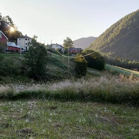 Krakehaugen Feriehus, A Perfect Retreat Near Holiday home *