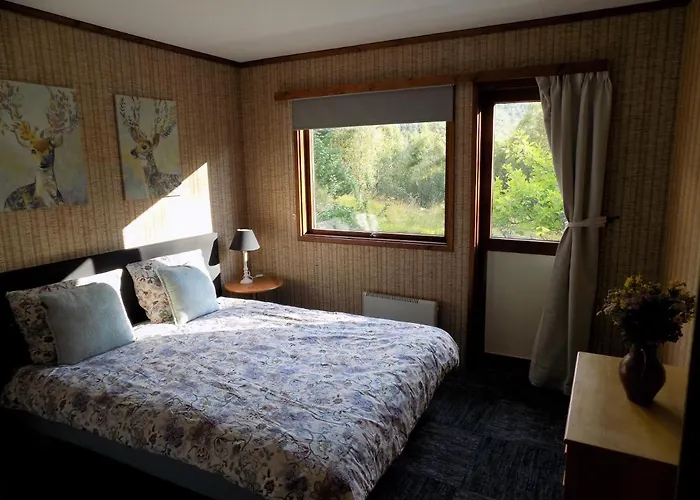 Krakehaugen Feriehus, A Perfect Retreat Near بيت للعطل
