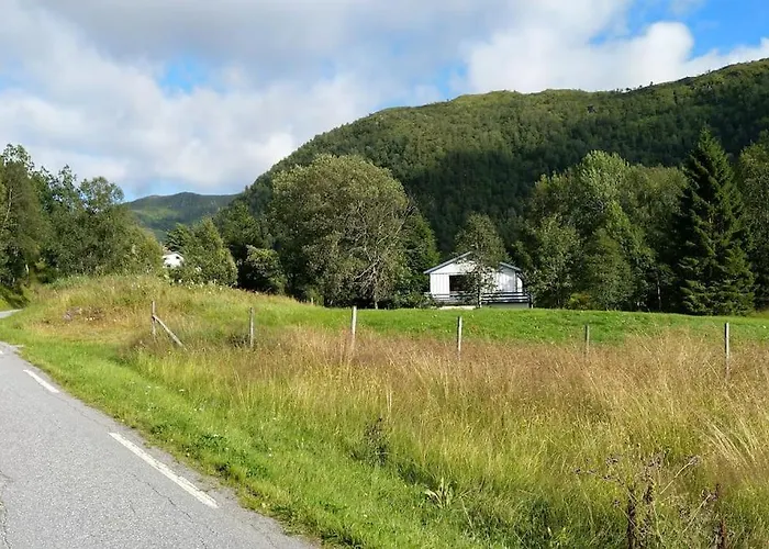بيت للعطل Krakehaugen Feriehus, A Perfect Retreat Near Aheim