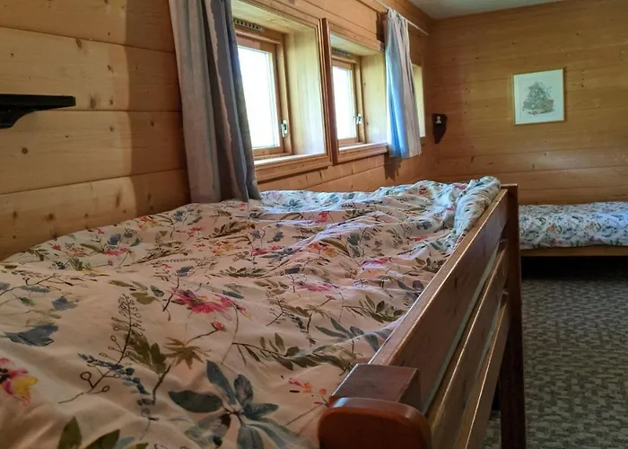 Krakehaugen Feriehus, A Perfect Retreat Near بيت للعطل